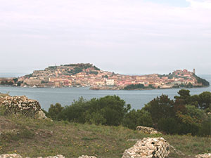 Veduta di Portoferraio dalla Villa Romana delle Grotte.
