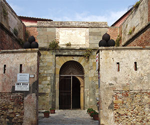 Entrance of Forte Stella, Portoferraio.