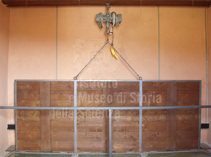 Floodgate inside the "Casa Rossa" of Leonardo Ximenes, Castiglione della Pescaia.