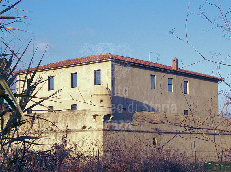 Forte delle Saline, Albinia, Orbetello.