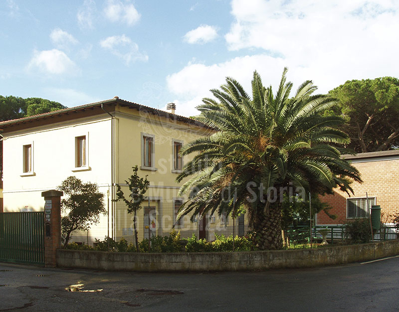 The nineteenth-century land reclamation building at Vada (pump building), seat of the Consorzio di Bonifica Colline Livornesi. Localit Molino a Fuoco, Vada.