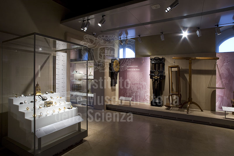 Allestimento di Room XVIII - Science at home, Museo Galileo, Florence.
