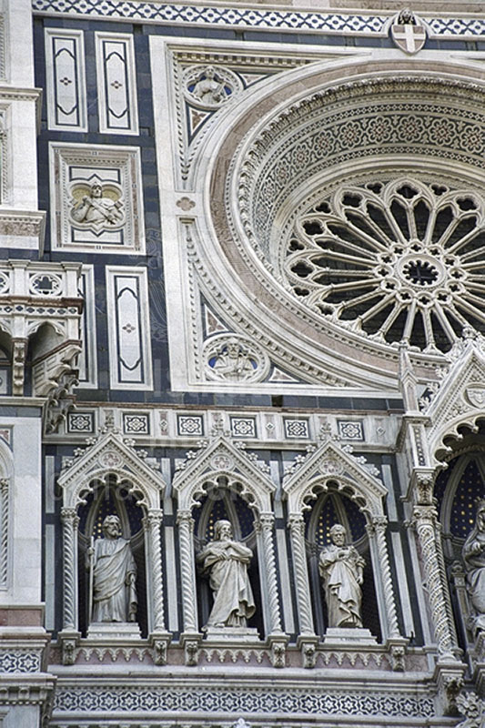 Bust of Galileo on the facade of the Cathedral of Santa Maria del Fiore (lower part of the rose window), Florence.