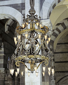 Lamp of the Cathedral of Pisa, work by Vincenzo Possanti.