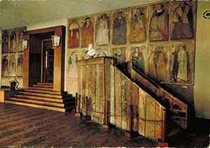 Galileo's wooden desk in the Sala dei Quaranta of Palazzo del Bo', site of the University of Padua.