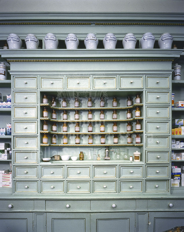 Interior of the Pharmacy Baldi Marini, Lucca.