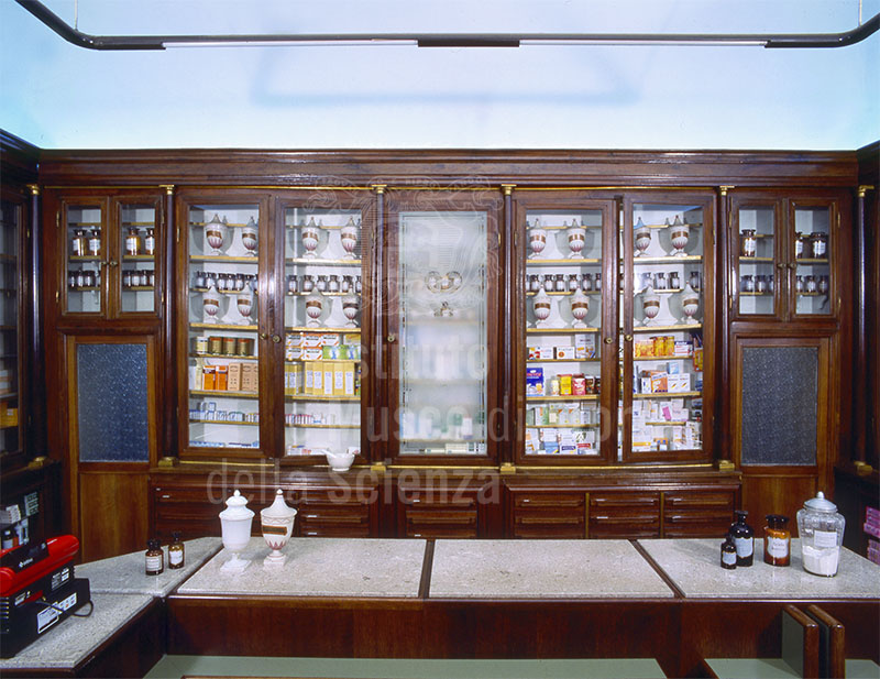 Interior of the Pharmacy Stefanelli, Montelupo Fiorentino.