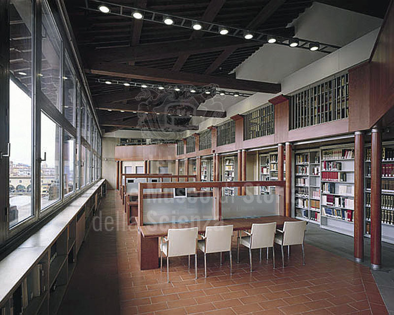 Sala di lettura della Biblioteca dell'Istituto e Museo di Storia della Scienza, Firenze.