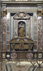 Sepolcro di Ferdinando I de' Medici. Statua di Pietro Tacca, 1626-1632, Museo delle Cappelle Medicee, Cappella dei Principi, Firenze.