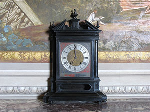 Nocturnal mechanical clock dating from the 17th century. Villa Medicea di Cerreto Guidi e Museo Storico della Caccia e del Territorio.