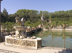 La vasca dell'Isola, Giardino di Boboli, Firenze.