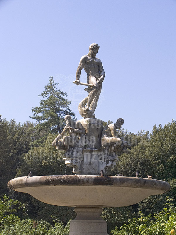 La fontana dell'Oceano, Giardino di Boboli, Firenze.