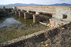 Lock on Canale San Leopoldo for draining the Lake of Castiglione, Castiglione della Pescaia (GR).