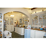 Farmacia dei Serragli a Firenze: interno.