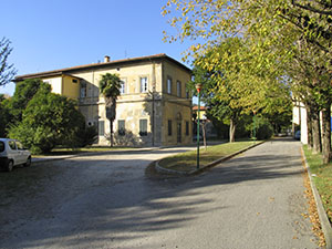 Ex Ospedale Psichiatrico di San Salvi: edificio oggi sede del Laboratorio di Sanit Pubblica dell'Azienda Sanitaria Fiorentina.