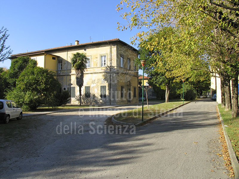 Ex Ospedale Psichiatrico di San Salvi: edificio oggi sede del Laboratorio di Sanit Pubblica dell'Azienda Sanitaria Fiorentina.