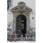 Liceo Classico "Galileo" a Firenze: il portone d'ingresso.