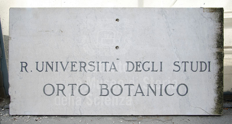 Targa non attuale dell'Orto Botanico "Giardino dei Semplici" e dell'Universit di Firenze.