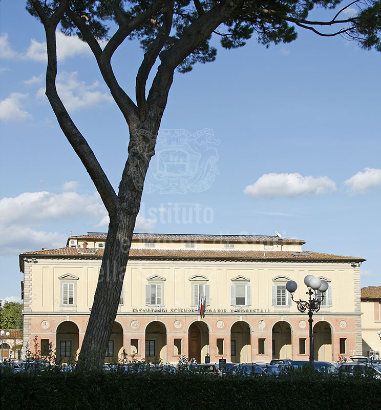 View of the faculty of Scienze Agrarie e Forestali dell'Universit degli Studi di Firenze in the Parco delle Cascine.