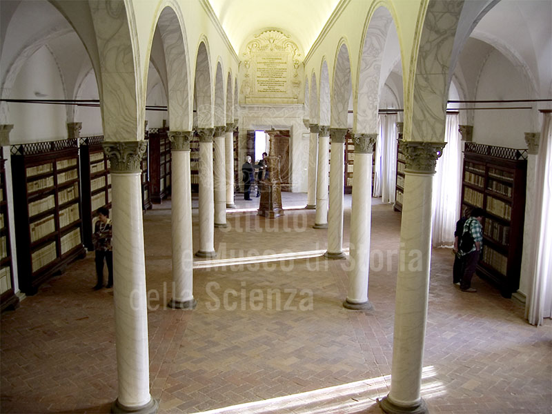 Interno della Biblioteca dell'Archicenobio di Monte Oliveto Maggiore.