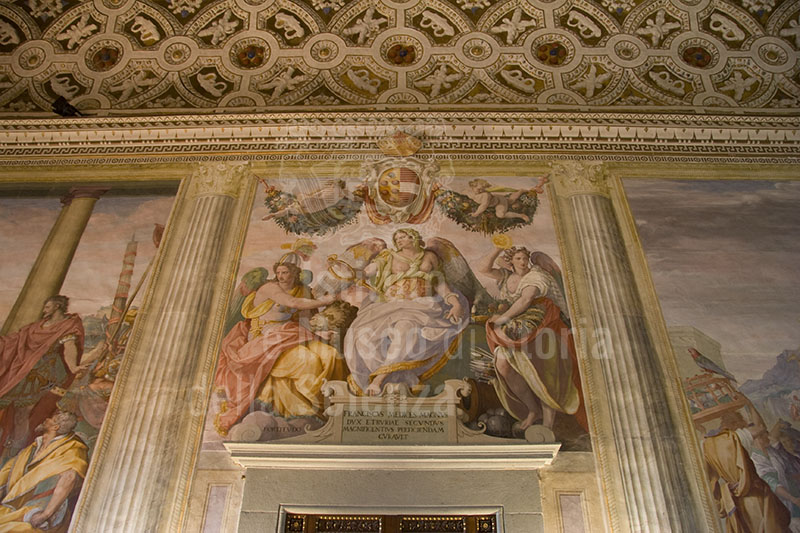 Fresco by Alessandro Allori, Leone X room, Villa Medicea Ambra, Poggio a Caiano.