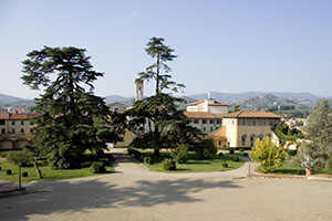 Veduta del giardino prospiciente Villa Ambra, Poggio a Caiano.