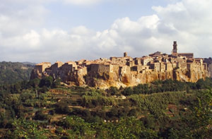 Panorama di Pitigliano.