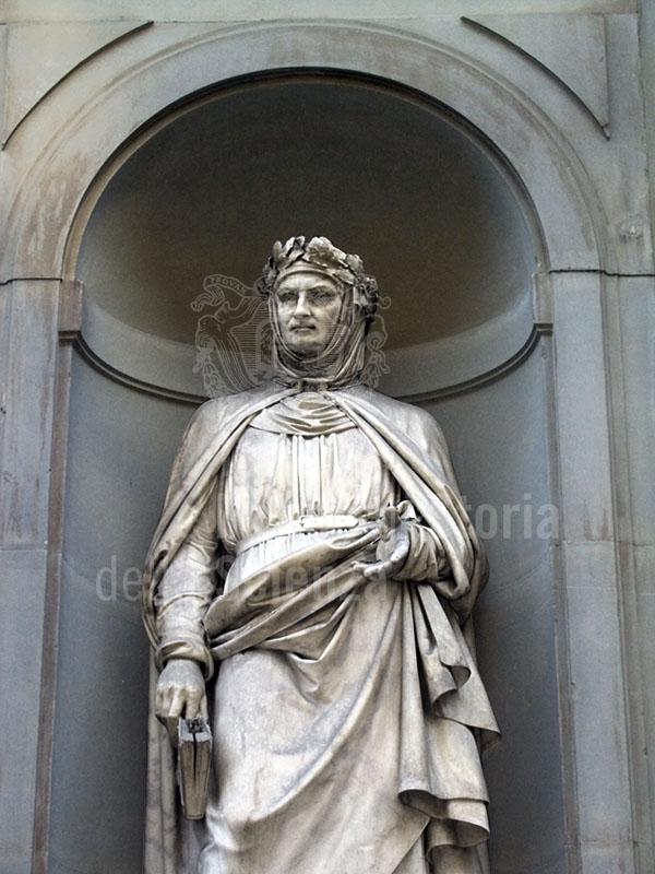 Statua di Giovanni Boccaccio, Loggiato degli Uffizi, Firenze.