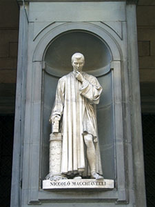 Statue of Niccol Macchiavelli, the Uffizi Loggia, Florence.