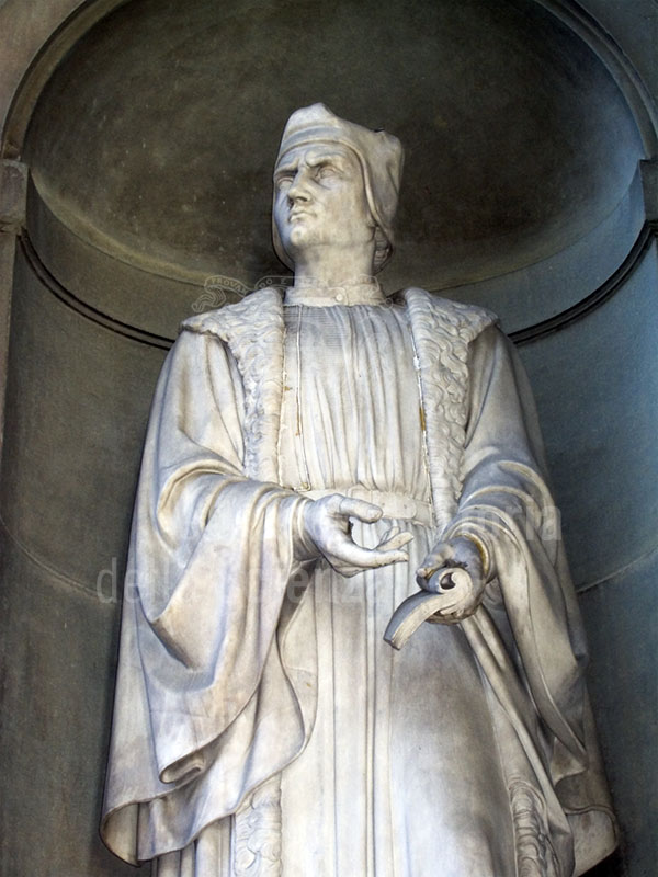 Statue of Francesco Guicciardini, the Uffizi Loggia, Florence.