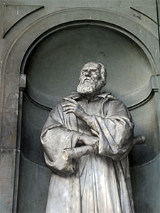 Statue of Galileo Galilei, the Uffizi Loggia, Florence.