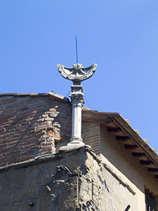 Medieval sundial on Ponte Vecchio, Florence.