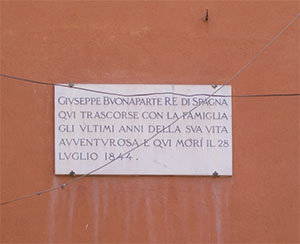 Iscrizione lapidea su Palazzo Serristori, Firenze.