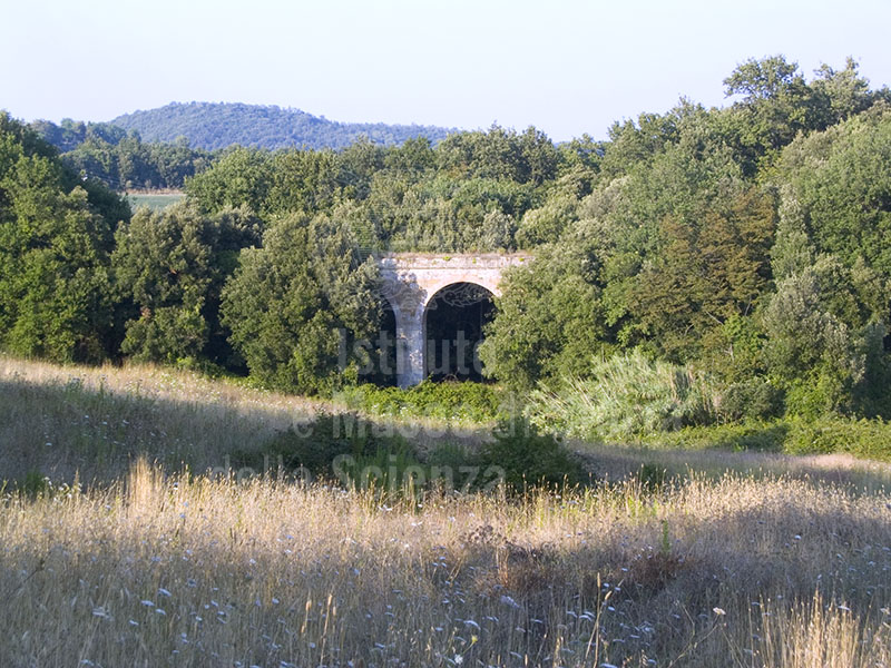Leopoldino Aqueduct at Parrana (Collesalvetti).