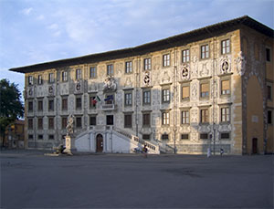 Faade of the Scuola Normale Superiore, Pisa.