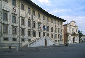 Facciata della Scuola Normale Superiore, Pisa.