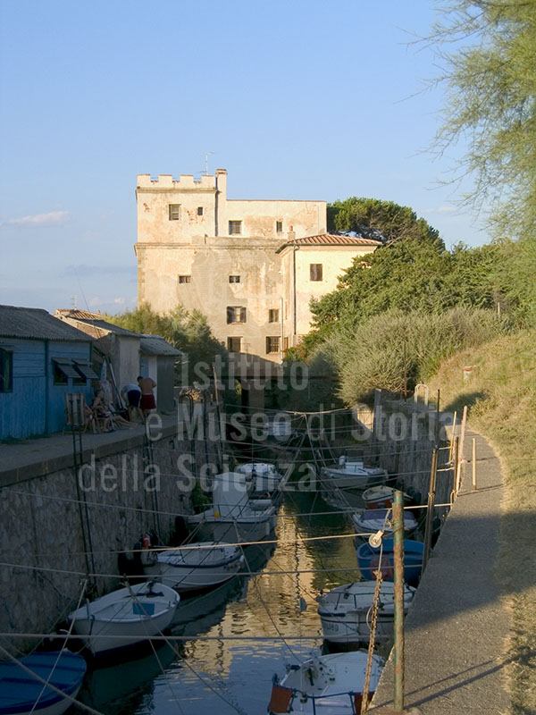 Fosso Acquacalda nei pressi della Torre Nuova, San Vincenzo.