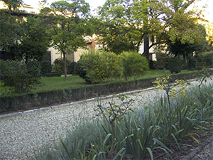 The garden of the Archaeological Museum, Florence.
