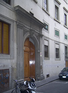 Facciata del Palazzo Caccini, Firenze.