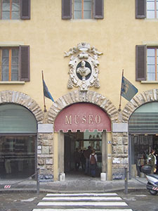 Entrance of the Museo dell'Opera di Santa Maria del Fiore of Florence.