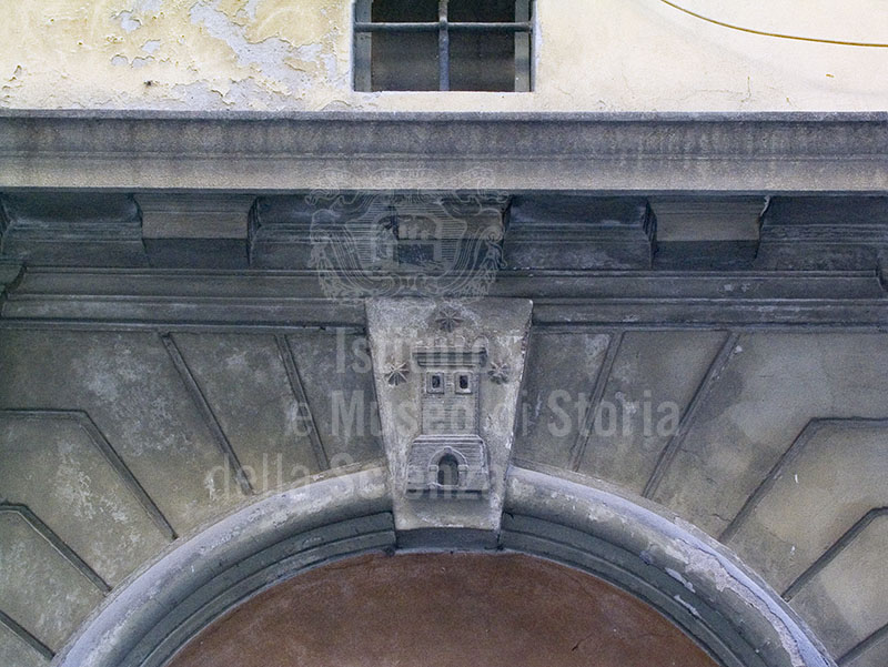 Coat of arms over an entrance of the Torrigiani Garden, Florence.