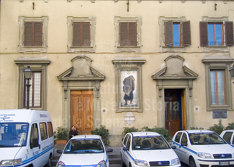 Facciata della sede della Misericordia di Firenze.