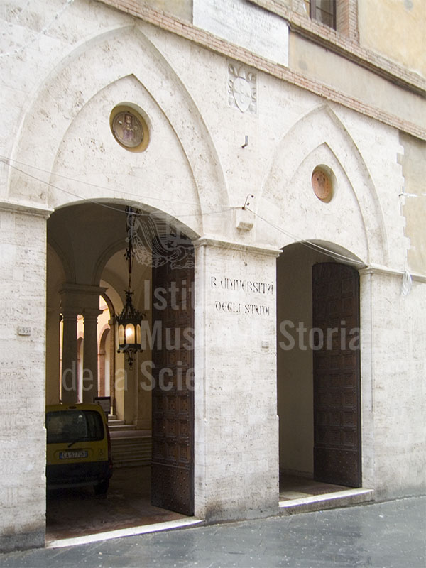The entrance to the University of Siena Rectorate.