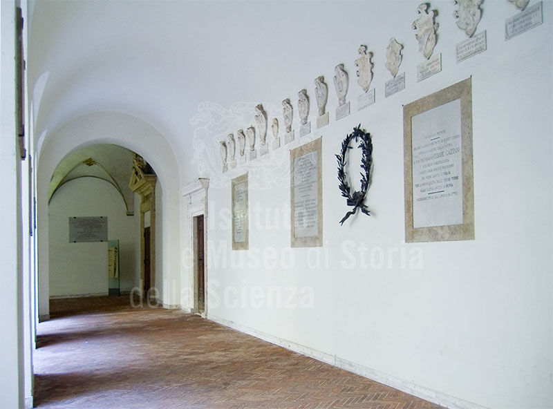 Il porticato del cortile del Rettorato dell'Universit di Siena.