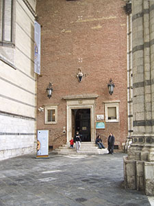 Entrance of the Museo dell'Opera del Duomo di Siena.