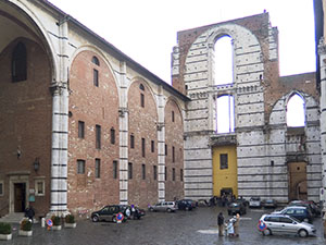 L'ampliamento, mai completato, del Duomo di Siena.