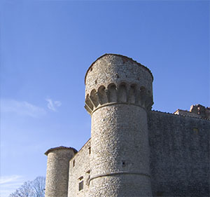 Sommit delle mura del Castello di Meleto, Gaiole in Chianti.