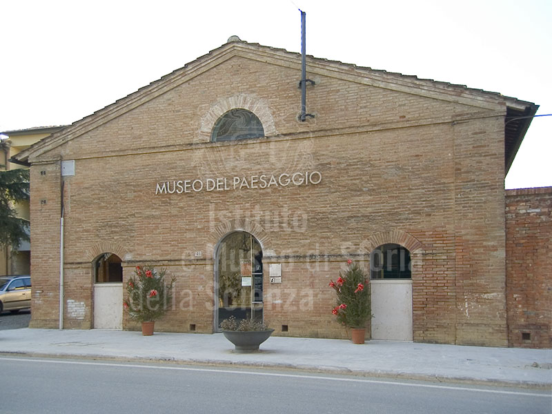 L'ingresso del Museo Tematico del Paesaggio a Castelnuovo Berardenga.