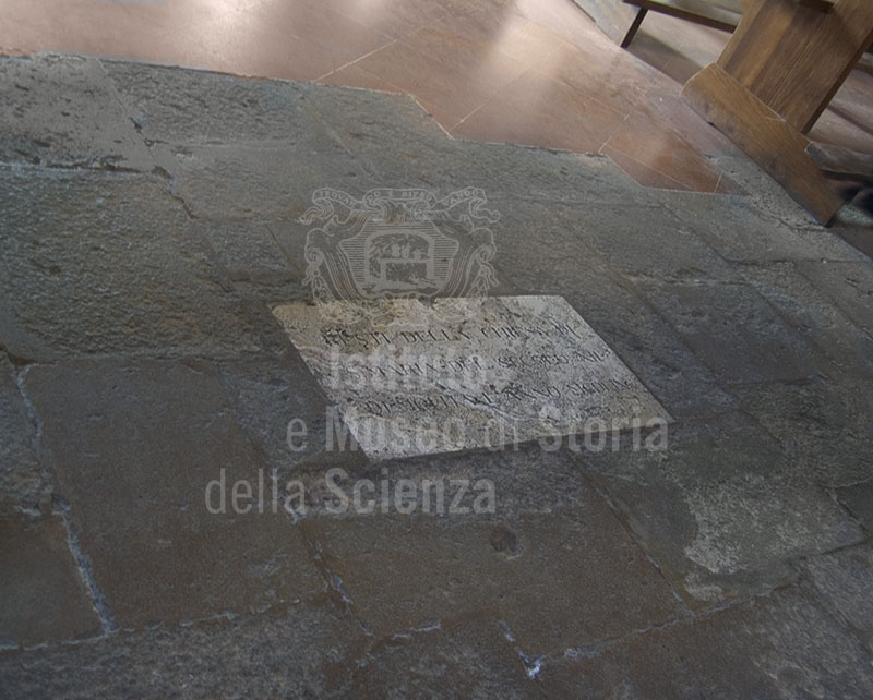 Traces of the pre-existing church inside the Cathedral of Pienza.