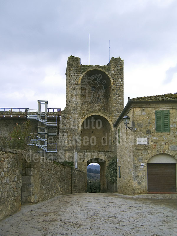 Inside the Romea Gate, Monteriggioni.